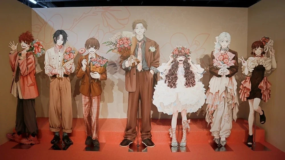 Celebrating Five Years of The Fragrant Flower Blooms with Dignity! Inside the 5th Anniversary Exhibition in Tokyo
