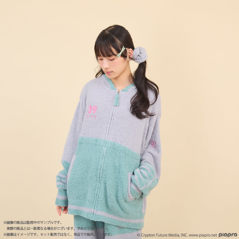 (Goods - Outerwear) HATSUNE MIKU Loungewear Hoodie (Unisex)