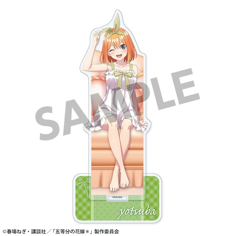 (Goods - Acrylic Stand) The Quintessential Quintuplets* Exclusive Art Acrylic Stand Yotsuba Nakano Nightwear ver.
