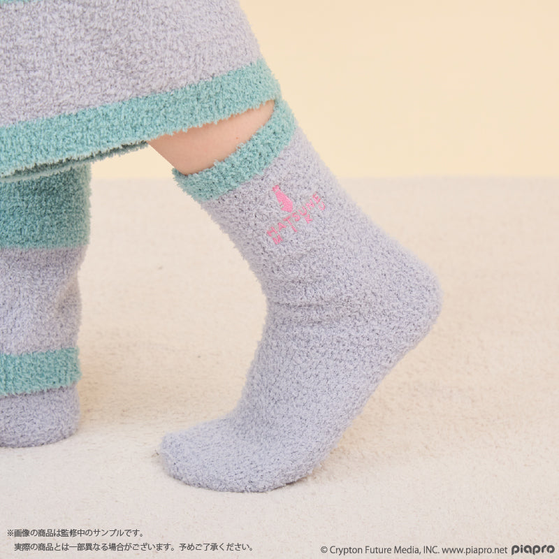 (Goods - Footwear) HATSUNE MIKU Loungewear Socks (Men)