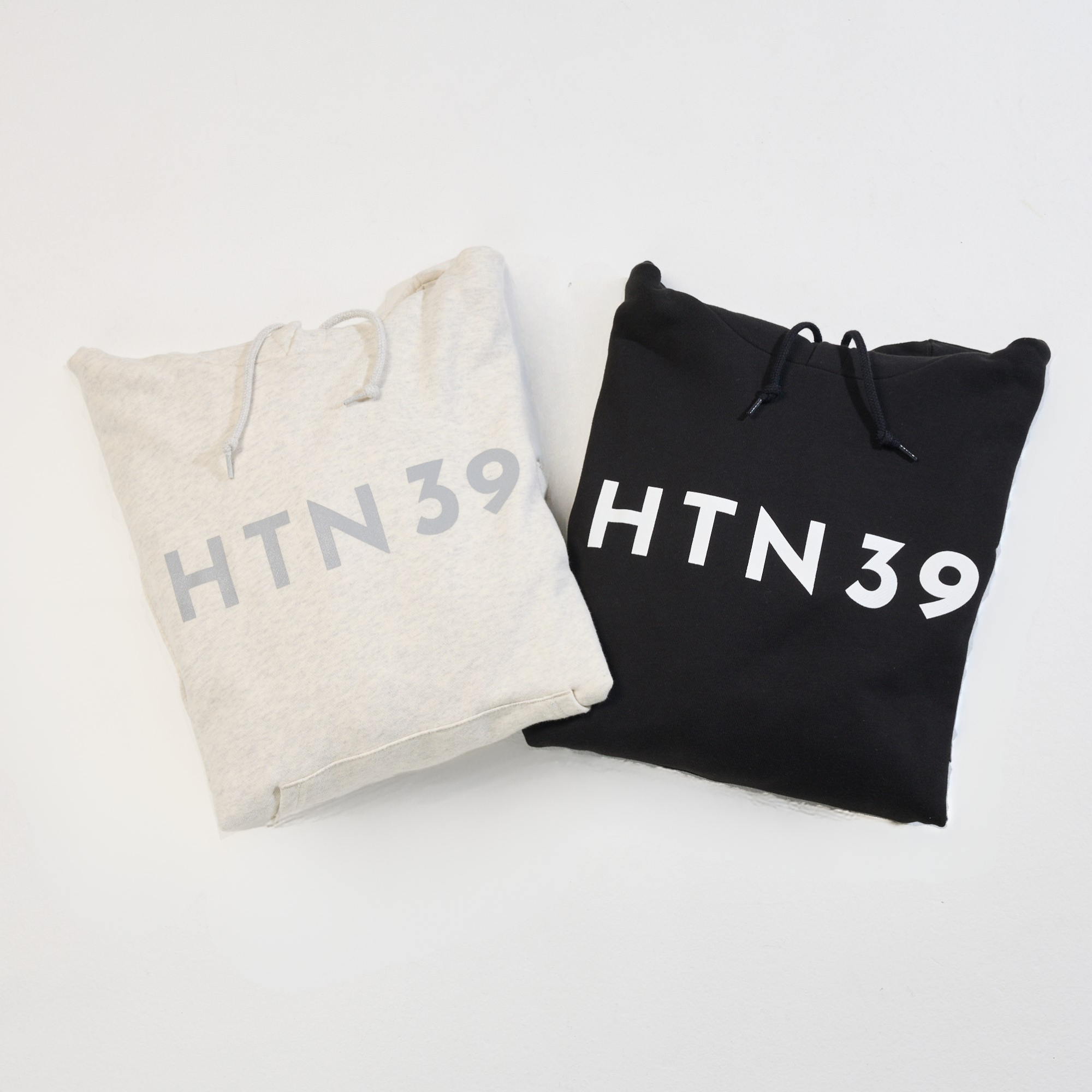 (Goods - Outerwear) Hatsune Miku Hoodie "HTN39"