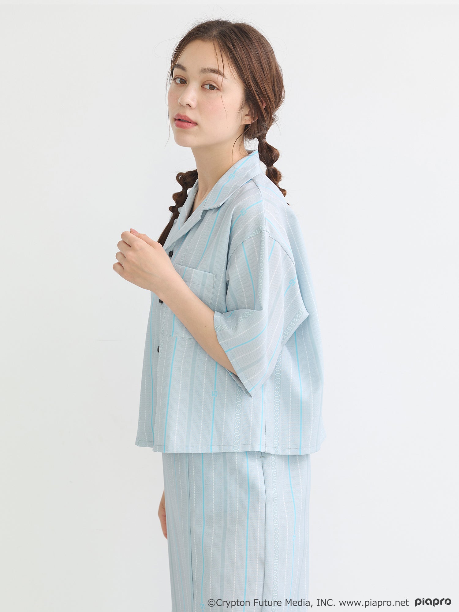 (Goods - Shirt) Hatsune Miku Open Collar Shirt [earth music&ecology Japan Label]