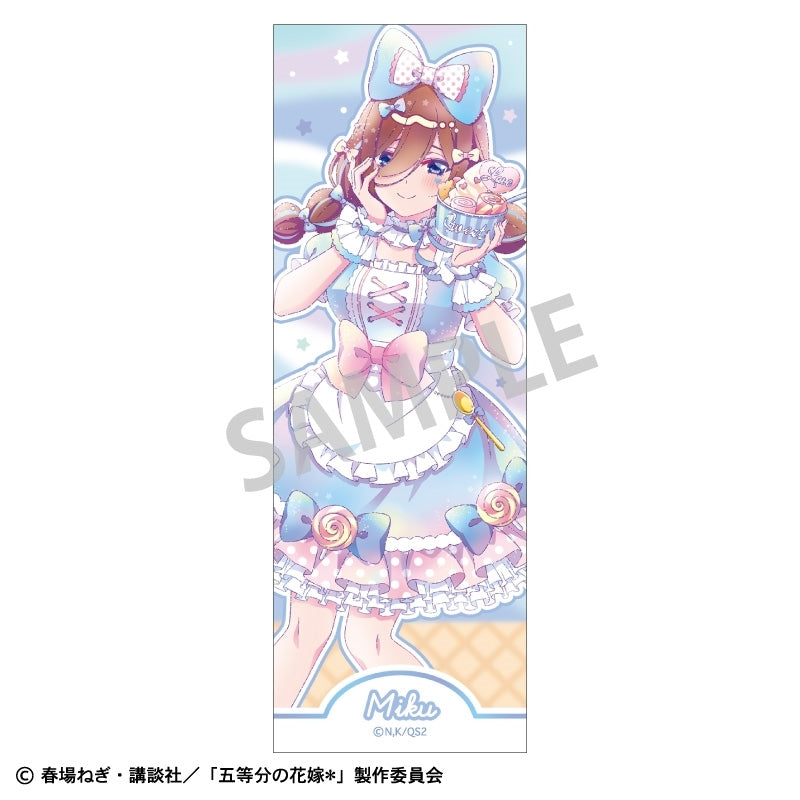 (Goods - Badge) The Quintessential Quintuplets＊ Long Square Button Badge Miku Nakano Ice Cream Parlor/KAMIANI TOUCH