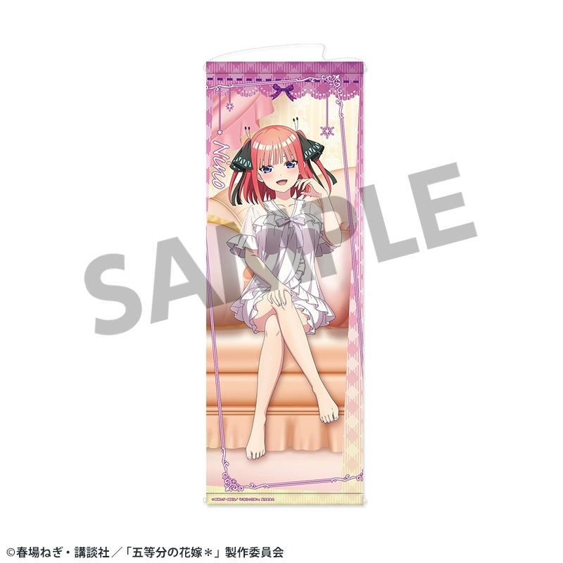 (Goods - Tapestry) The Quintessential Quintuplets＊ Exclusive Art Slim Tapestry Nino Nakano Nightwear ver.