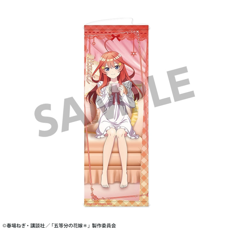 (Goods - Tapestry) The Quintessential Quintuplets＊ Exclusive Art Slim Tapestry Itsuki Nakano Nightwear ver.