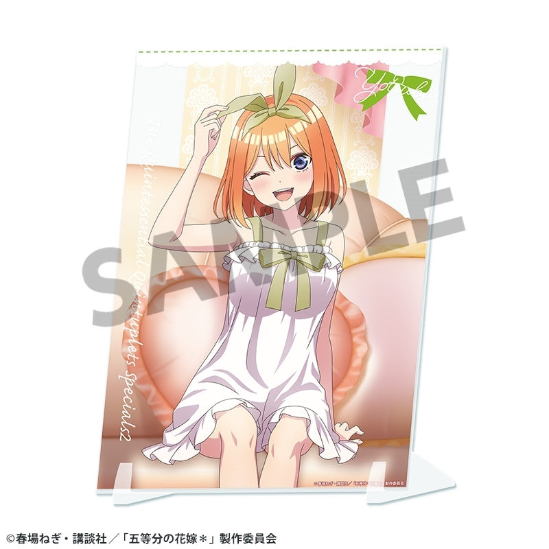 (Goods - Ornament) The Quintessential Quintuplets＊ Exclusive Art Visual Acrylic Plate Yotsuba Nakano Nightwear ver.