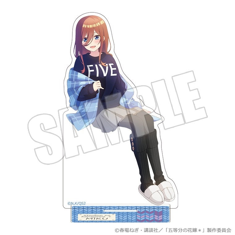 (Goods - Acrylic Stand) The Quintessential Quintuplets* Acrylic Stand - Silent Time by the Fireplace Miku