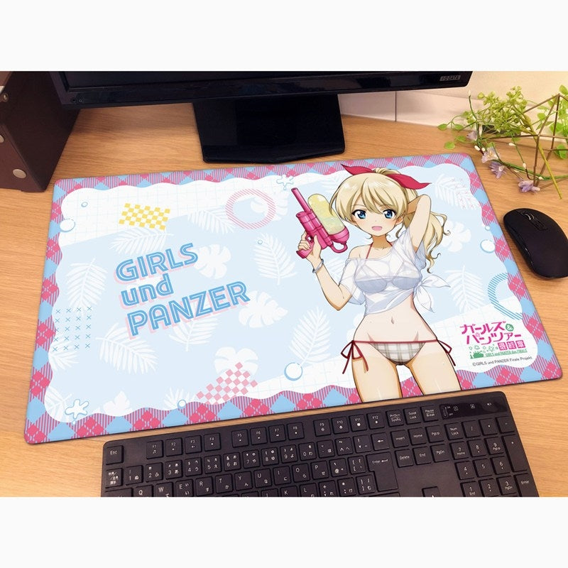 (Goods - Deskmat) Girls und Panzer das Finale Exclusive Art Rubber Mat (Darjeeling/Water Gun Sun Tan Ver.)