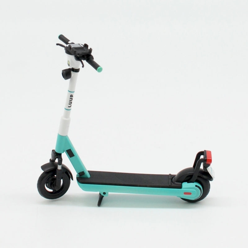 (Figure) LUUP Electric Scooter 1/12