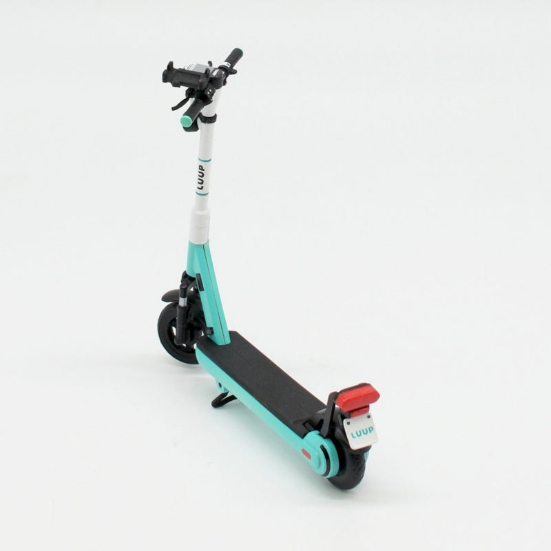 (Figure) LUUP Electric Scooter 1/12