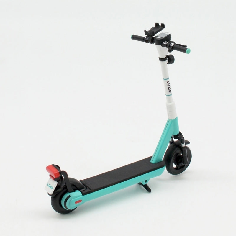 (Figure) LUUP Electric Scooter 1/12