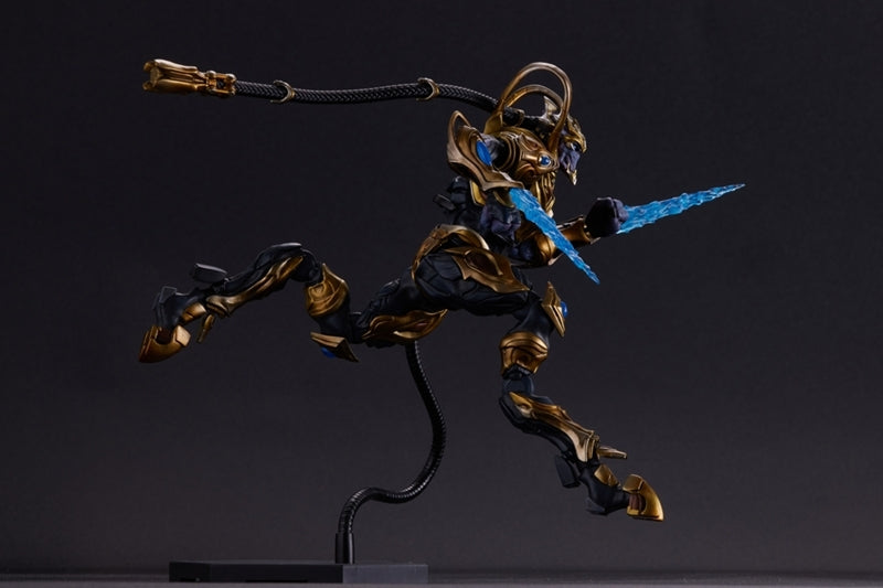 (Action Figure) StarCraft Zealot