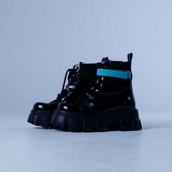 (Goods - Footwear) Hatsune Miku Enamel Lace-Up Boots M {Bonus:Postcardx2}